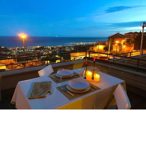 La finestra sul mare con Wi-Fi, A/C & Free Parking