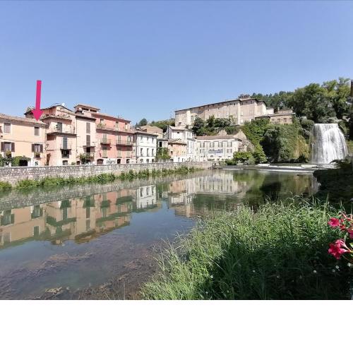 La finestra sulla cascata