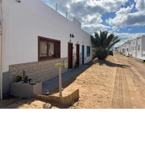 La Graciosita Traditional Home
