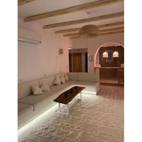 La hacienda Luxurious chalet with sea view garden 805