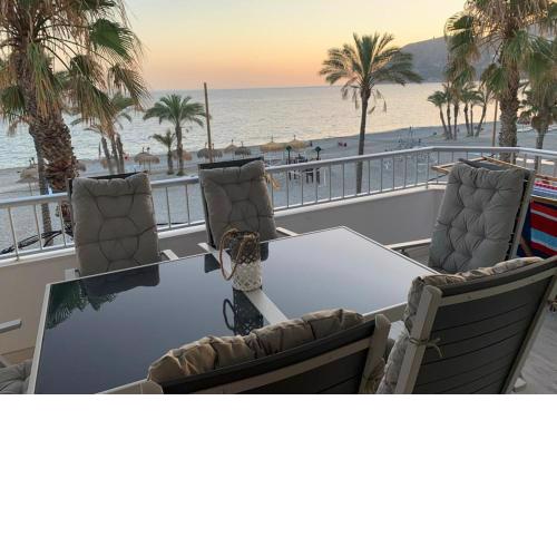 La Herradura junto al mar