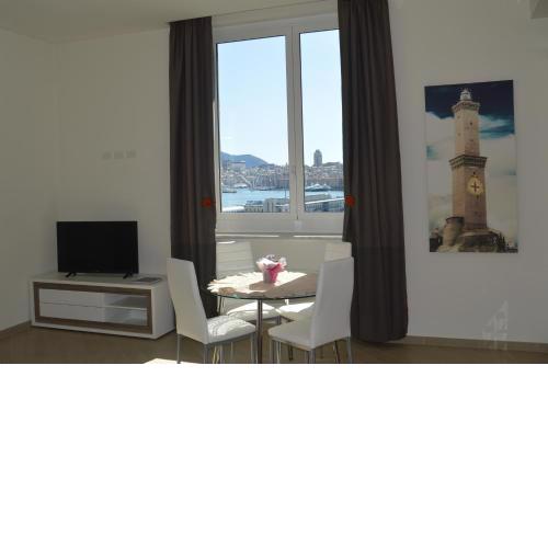 La Lanterna Apartment