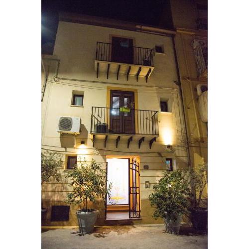 La Lanterna Di BaChi