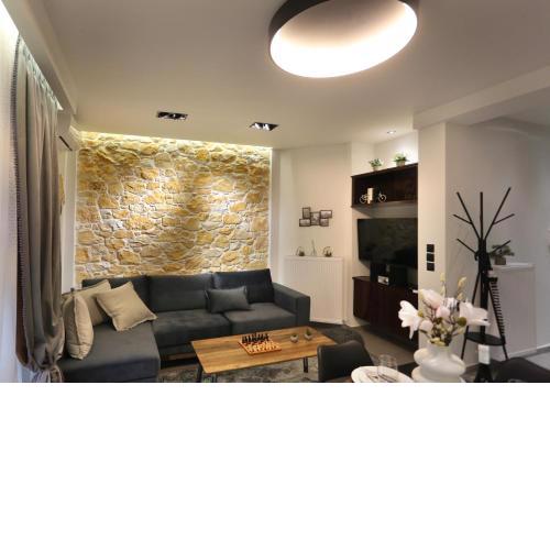 LA Larissa Luxury Apartments Koronis