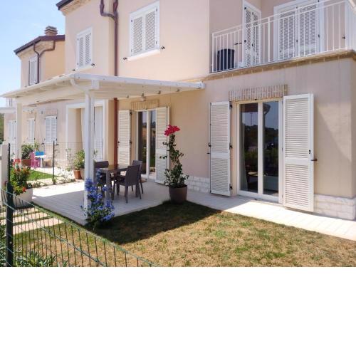 La Maisonette