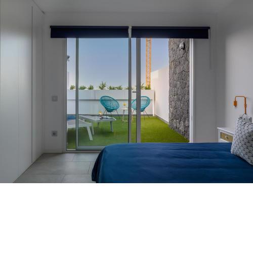 La Marinera House-near the beach, fast wifi, air-con and SAT tv