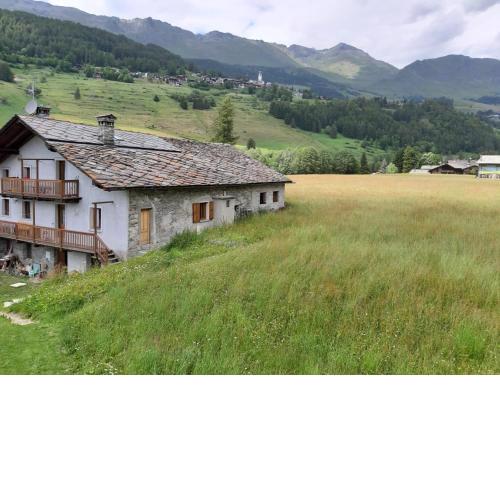 La Montagna Incantata - Appartamento Panoramico per 5 persone
