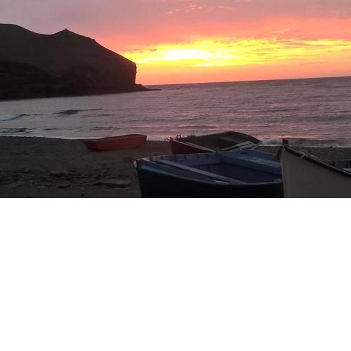 LA ORILLA BEACH HOUSE