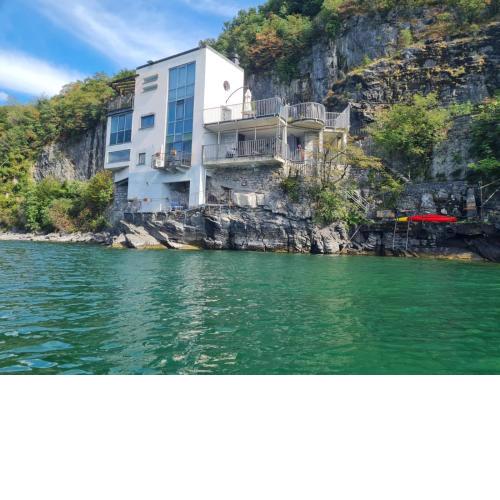 La Perla del Lago di Como