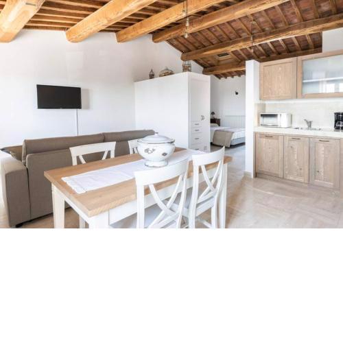 La Piazza - Appartamento con vista