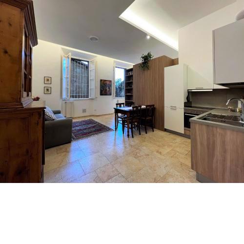 LA PICCOLA CORTE
