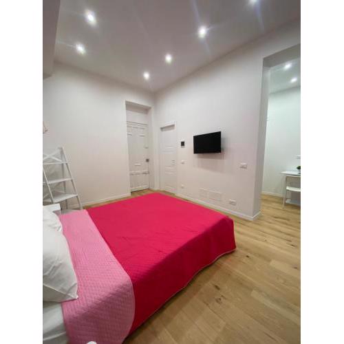 La Piccola Formica Home
