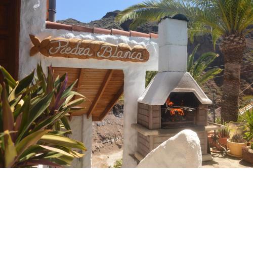 La Piedra Blanca