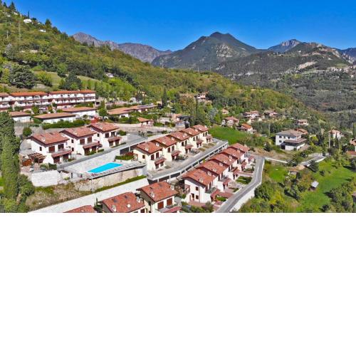 La Quiete 19 Lake view apartment by Gardadomusmea