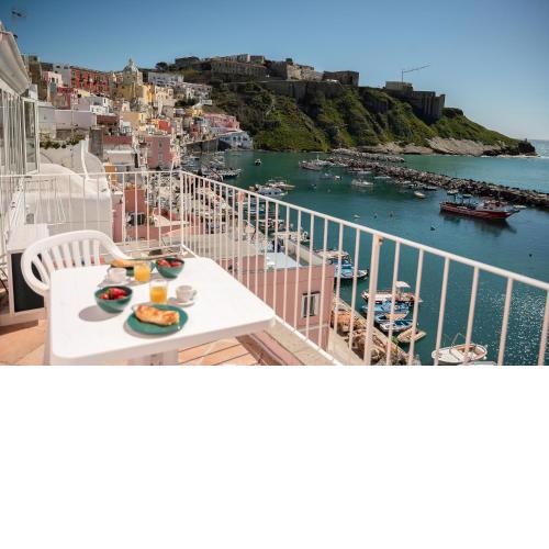 La Romantica - Corricella exclusive Terrace
