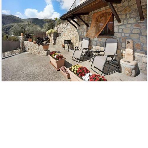 LA TAVERNA tra gli ulivi