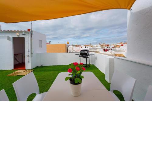 La Terraza del POETA by Cadiz4Rentals