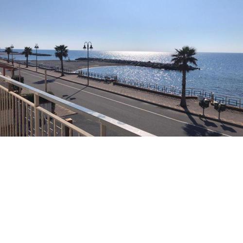 La terrazza sul mare