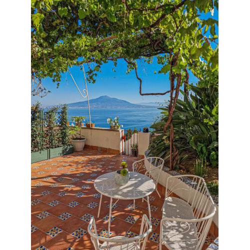 La Torretta Sea View Rooms