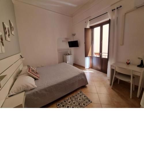 La Trinacria Bed & Breakfast