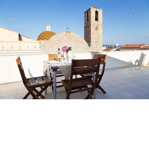 La VIA Rooms and Terrace