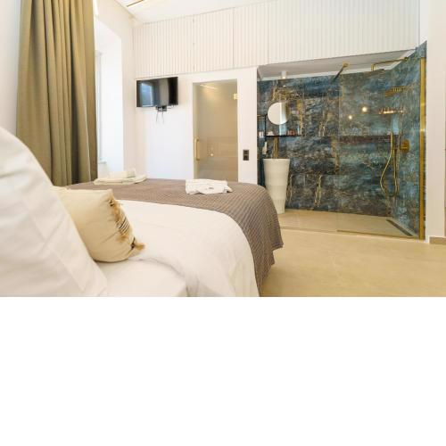 La Vie Hydra Luxury Suites