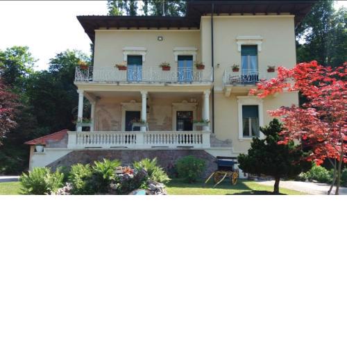 La Villa del Lago