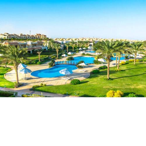 La Vista Topaz Sokhna - Garden Chalet with Jacuzzi & private entrance, on the Pool & near the beach