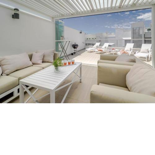 LAB5- Modern3 bedroom penthouse San Pedro