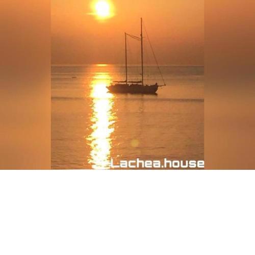 Lachea House appartamento sul mare dei Ciclopi