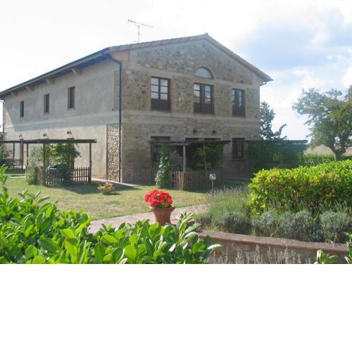 LaCollinaTuscany between San Gimignano and Volterra