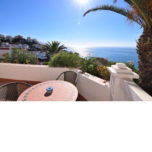 Ladera Panorama 25