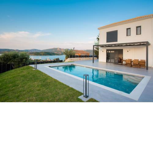 Laertis Villa