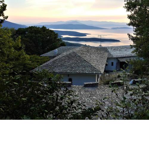 Lafkos Estate