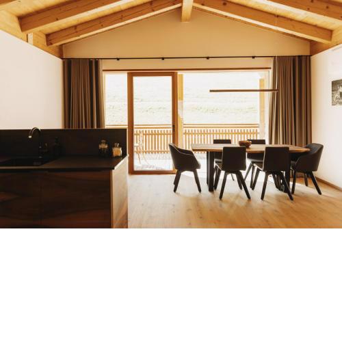 Lagar Apartement Struzer Michele