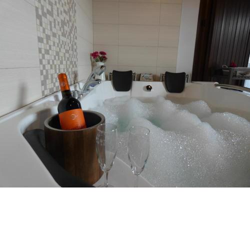 Lagar I con JACUZZI
