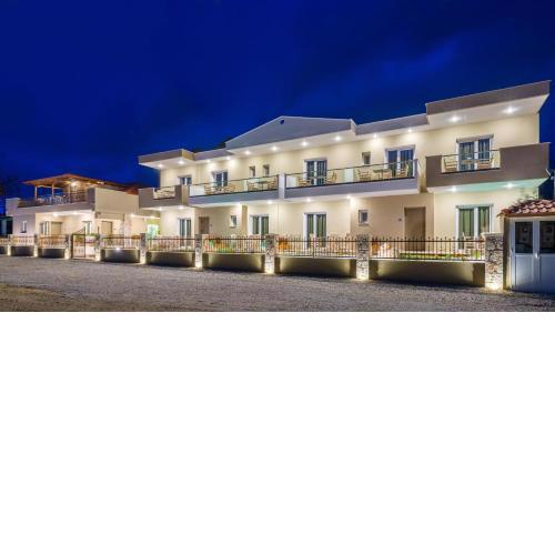 Lagaria Luxury Rooms & Apartments