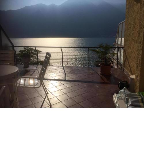 Lago Maggiore- Casa Roccia-Ferienwohnung in Pino sulla Sponda