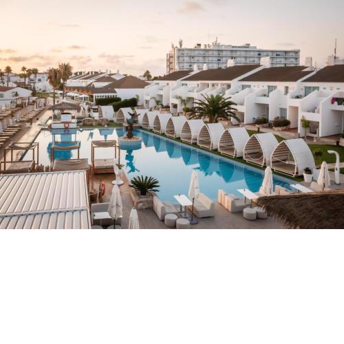 Lago Resort Menorca - Casas del Lago Adults Only