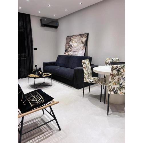 Lagonisi Luxury Apartment by the sea