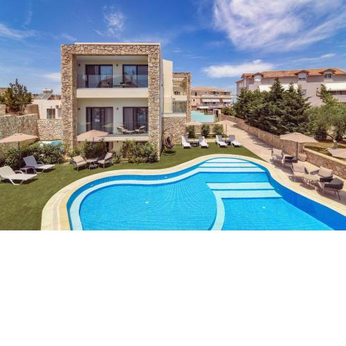 Lagoon Luxury Suites