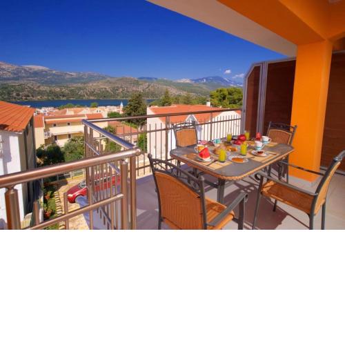 Lagoon view apartment - Orange Guest House