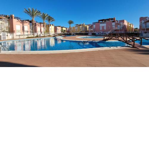 Laguna Beach 2-bedroom apartment with sun terrace, sea views, Wifi
