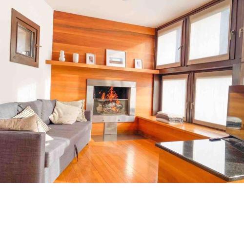 Laila House-Sondrio