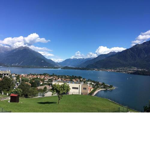 Lake Como Panoramic View