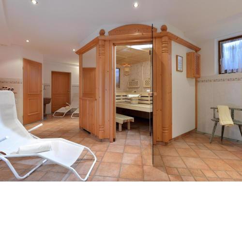 Lakeside Holiday Home on Lake Thiersee with Garden