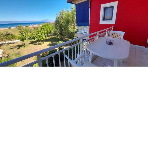 Lakkopetra Beach Apartments