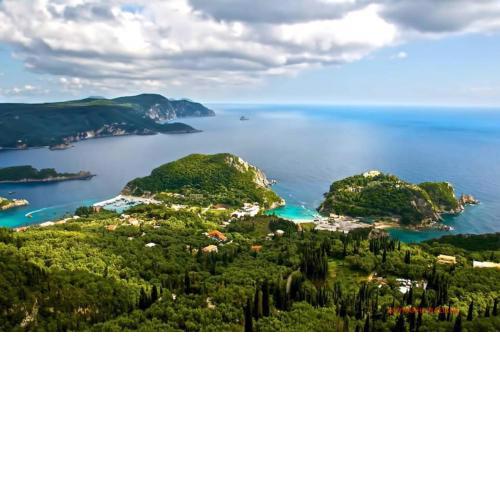 Lakones Deluxe Suites A
