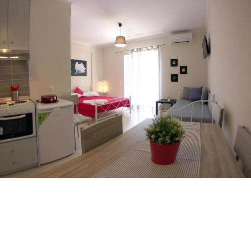 Lalezas Studios