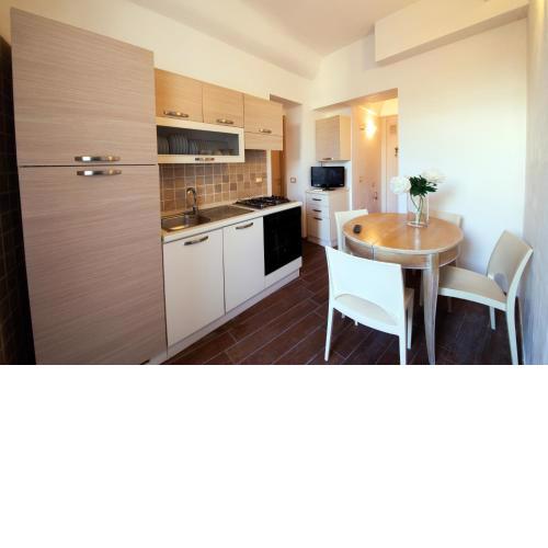 Lamanna HOUSE